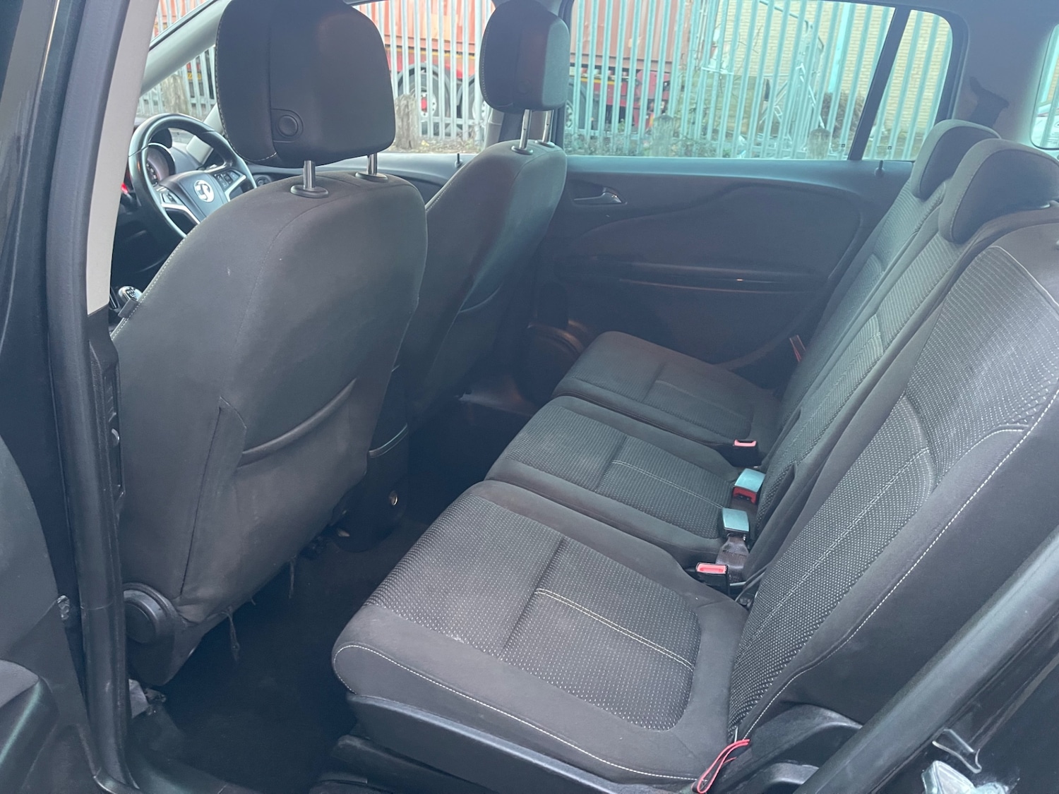 Used Vauxhall Zafira 2015 for sale - 76626775: Photo 8