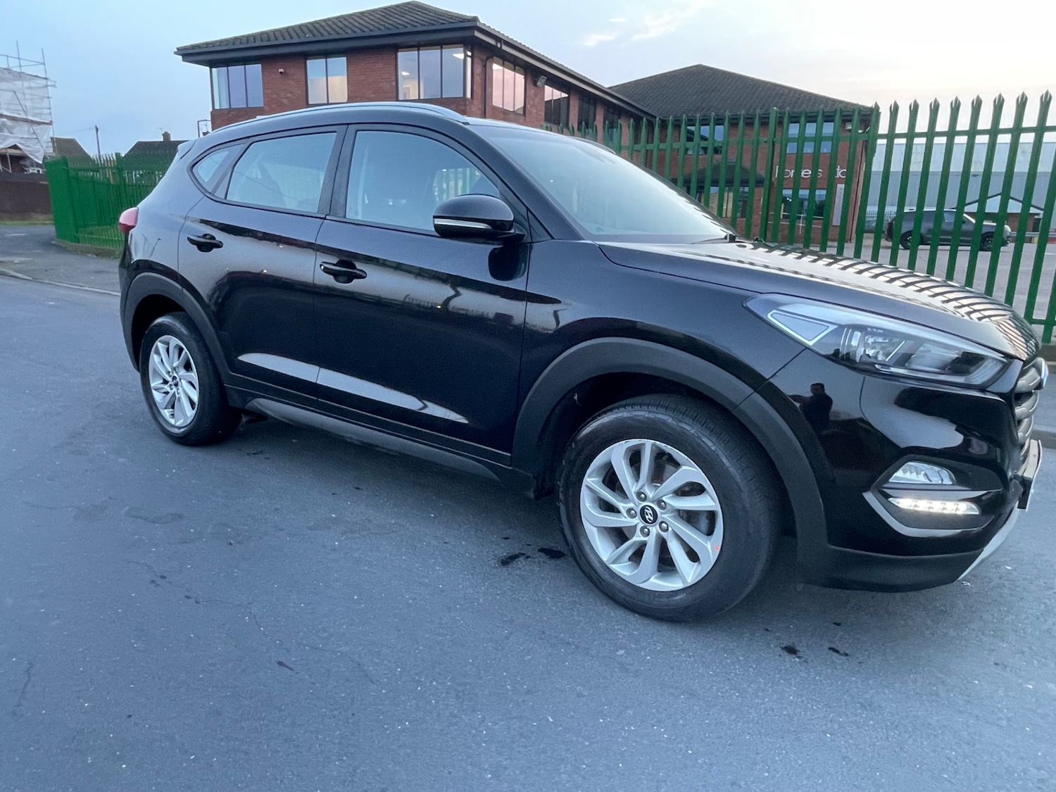 Used Hyundai TUCSON 2018 for sale - 77763759: Photo 4
