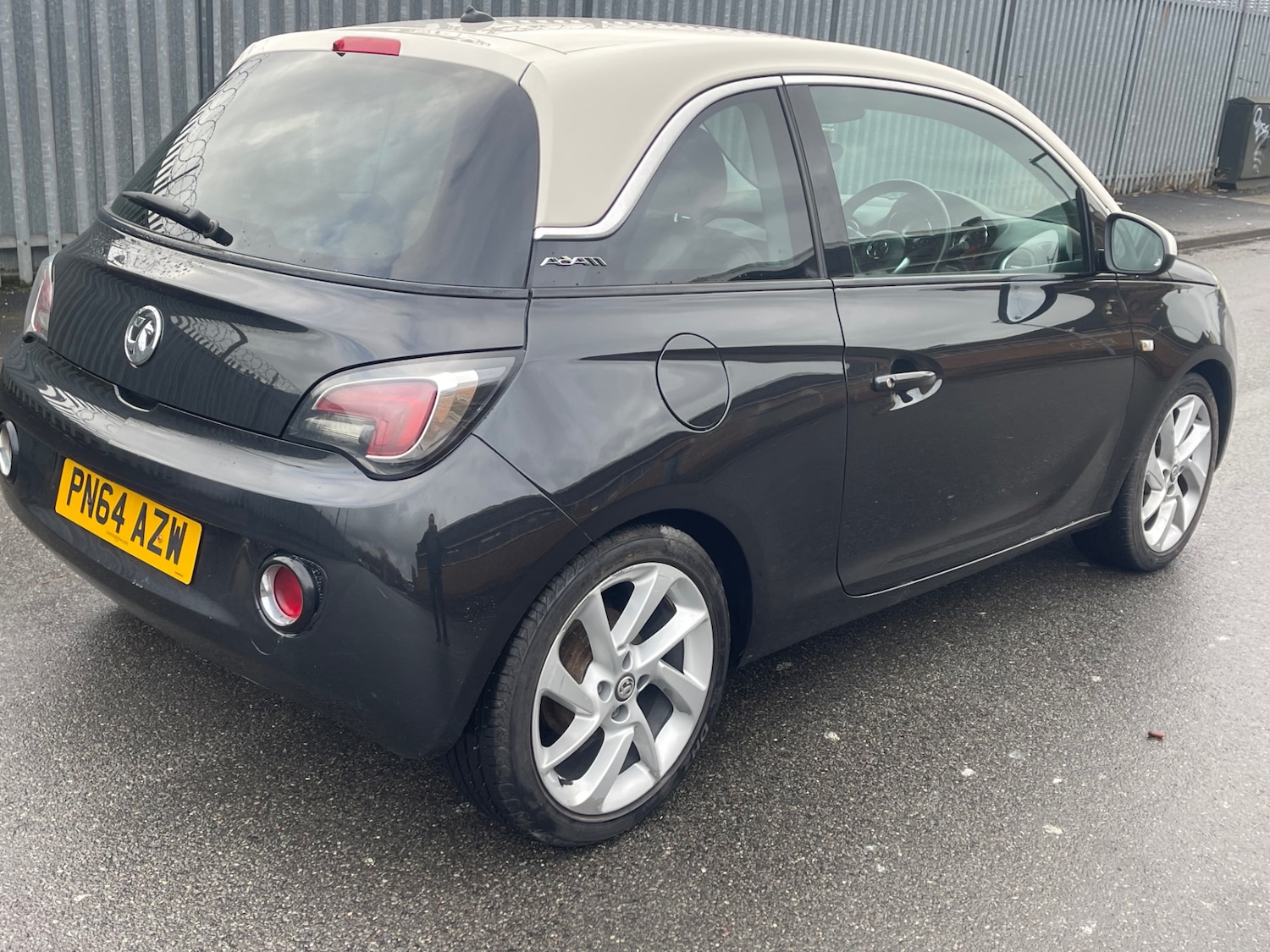 Used Vauxhall ADAM 2014 for sale - 77300661: Photo 3