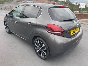 Used Peugeot 208 2019 for sale - 75397632: Photo