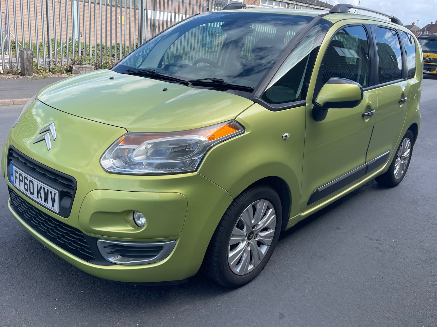 Vehicle 1