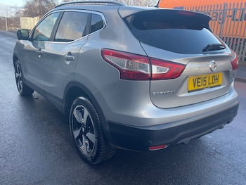 Used Nissan Qashqai 2015 for sale - 77235052: Photo