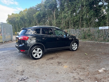 Used Ford Kuga 2010 for sale - 75928586: Photo