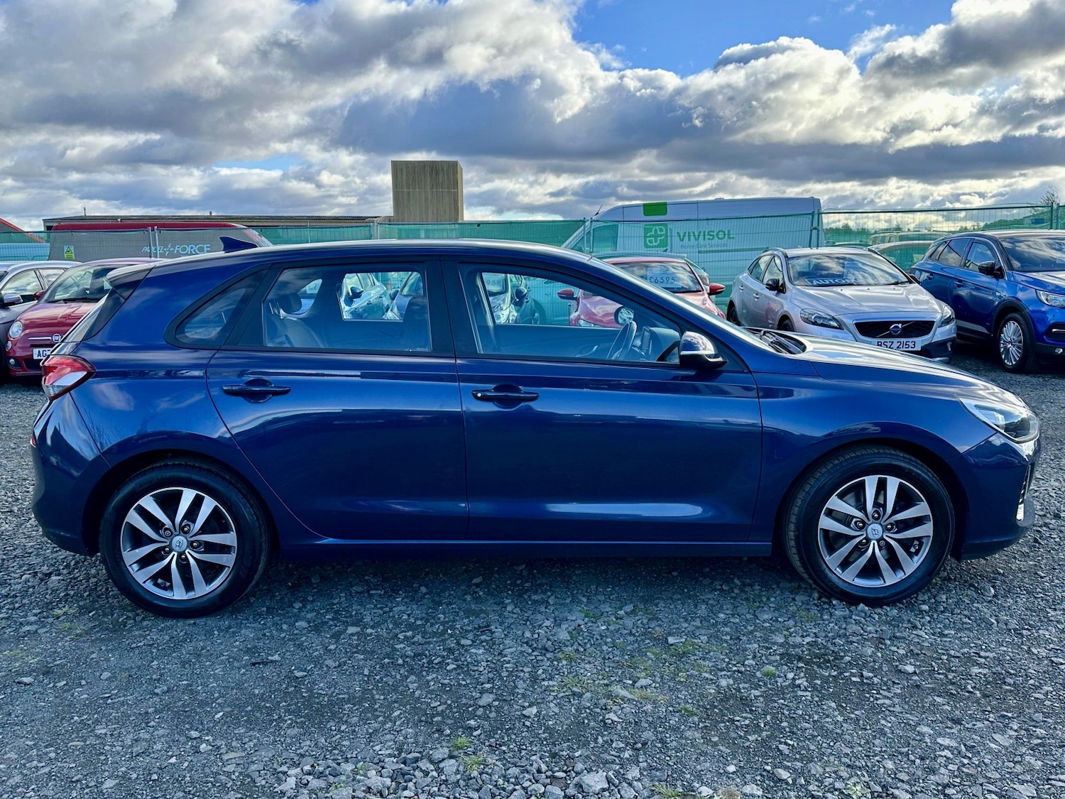 Used Hyundai i30 2017 for sale - 76376858: Photo 10