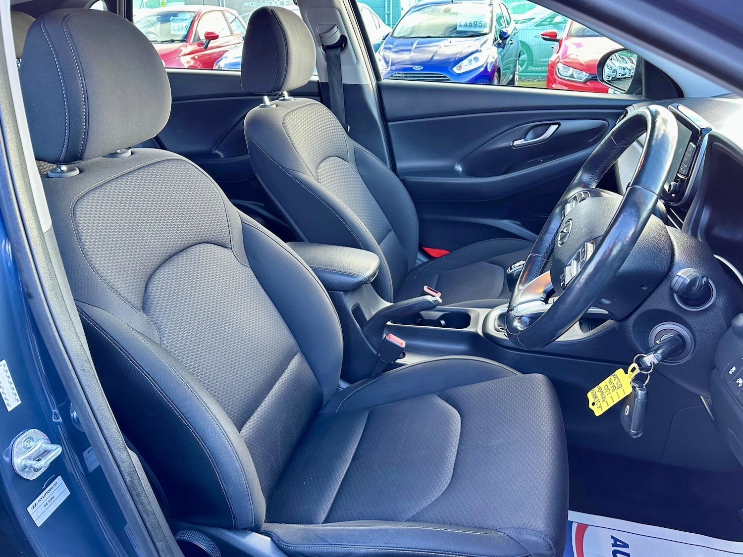 Used Hyundai i30 2017 for sale - 76376858: Photo 20