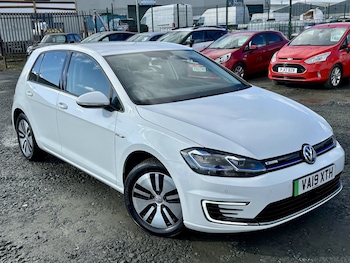 Used Volkswagen Golf 2019 for sale - 77781612: Photo