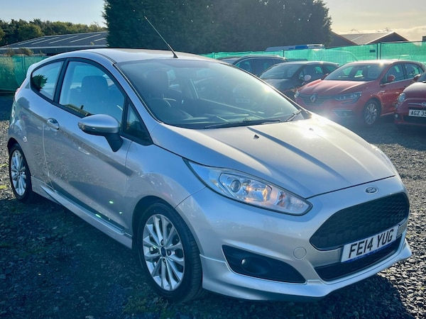 Used Ford Fiesta 2014 for sale - 75999792: Photo 4