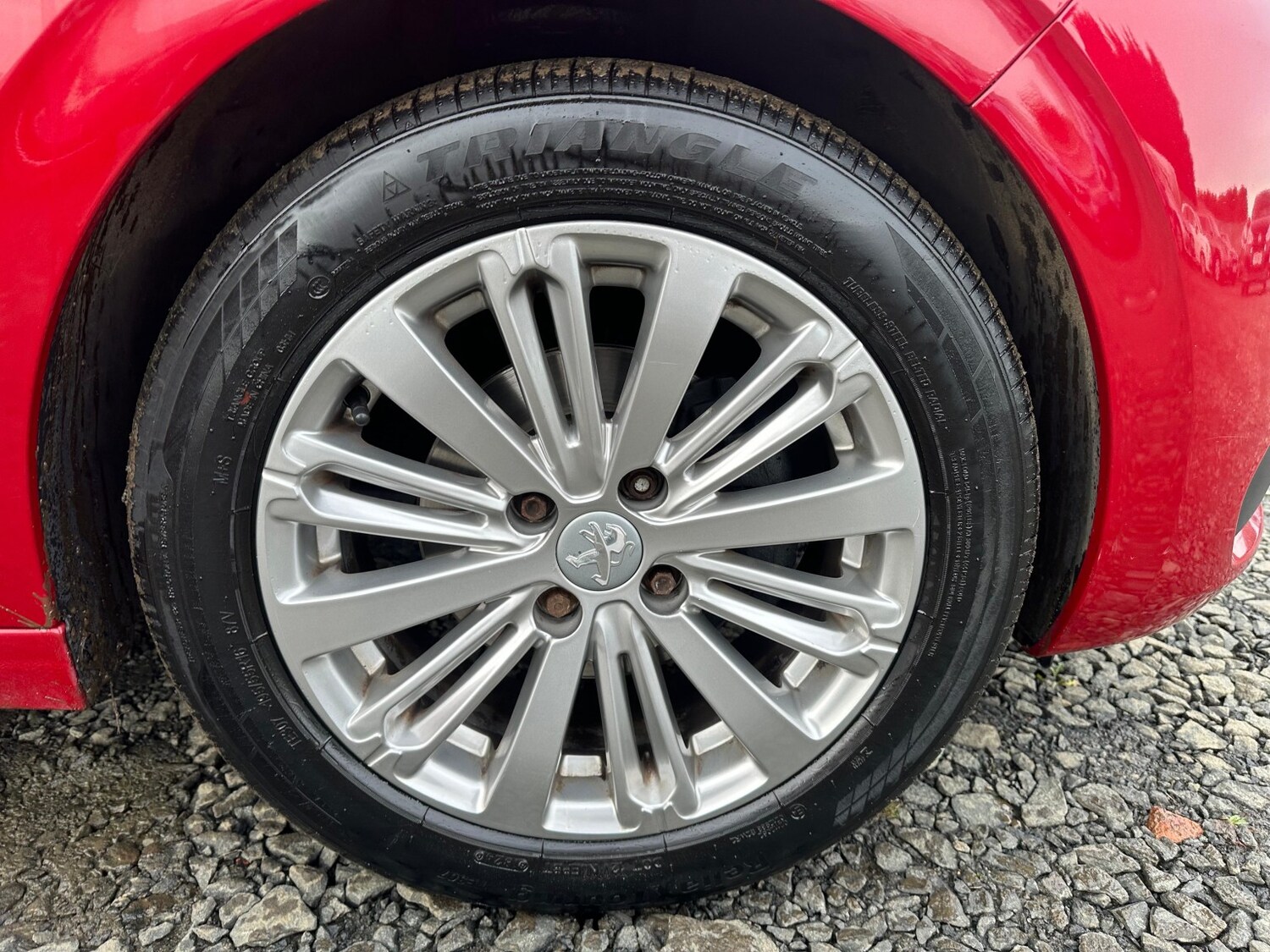 Used Peugeot 208 2017 for sale - 77562533: Photo 19