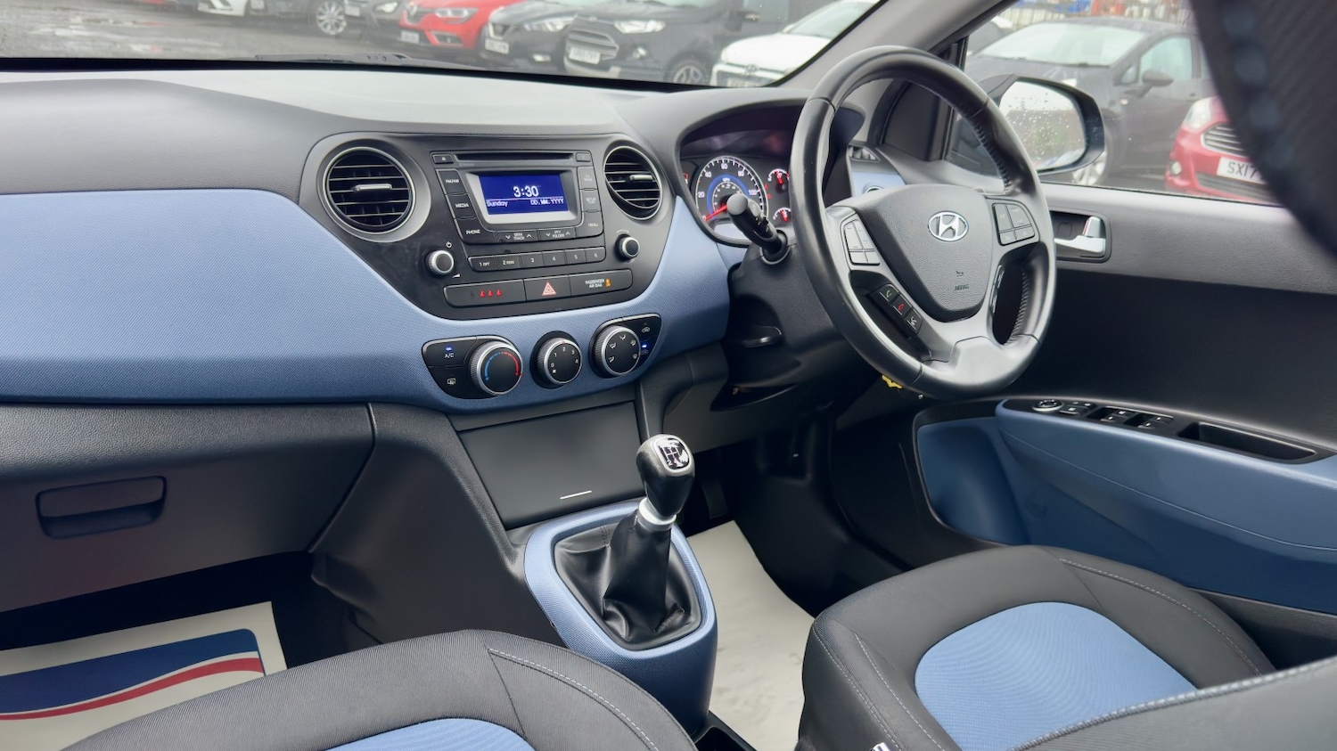 Used Hyundai i10 2015 for sale - 76488693: Photo 14