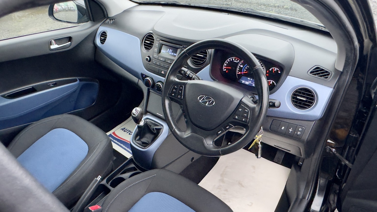 Used Hyundai i10 2015 for sale - 76488693: Photo 16