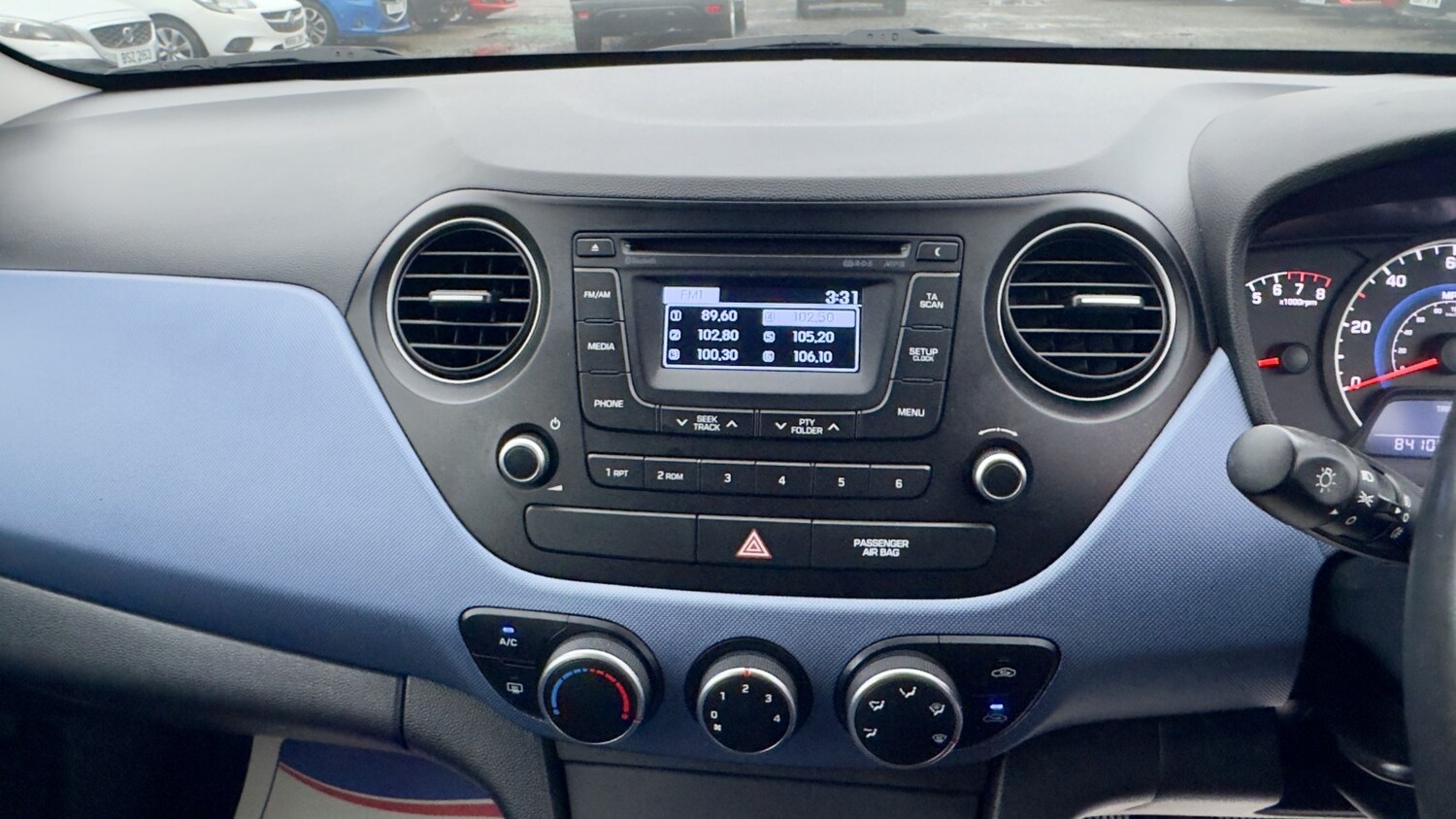 Used Hyundai i10 2015 for sale - 76488693: Photo 21