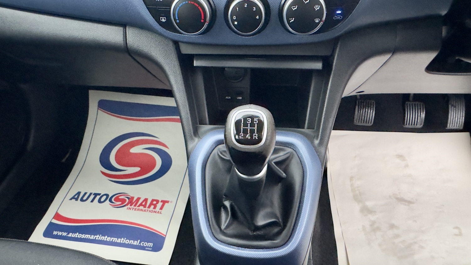 Used Hyundai i10 2015 for sale - 76488693: Photo 22