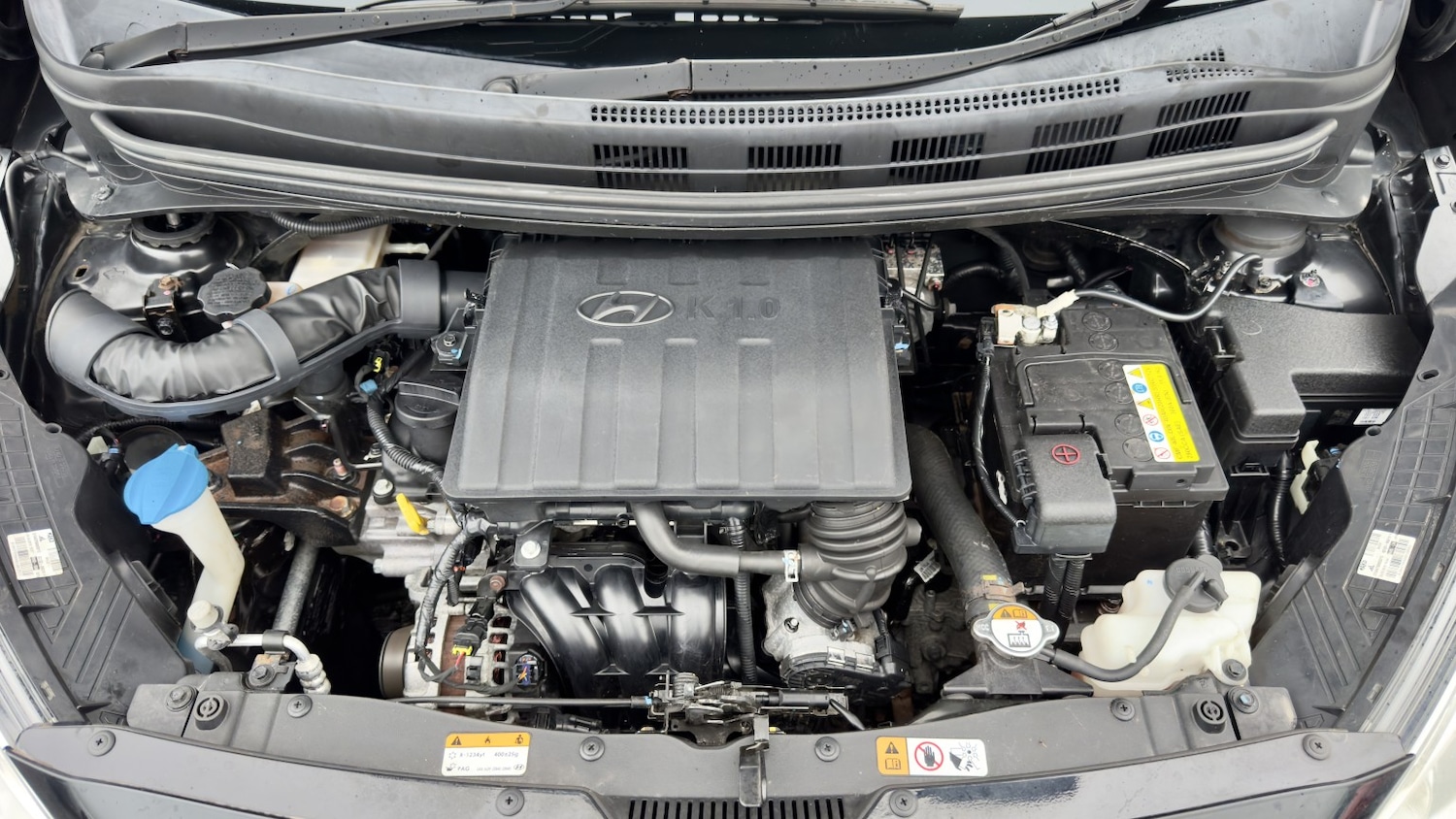 Used Hyundai i10 2015 for sale - 76488693: Photo 25