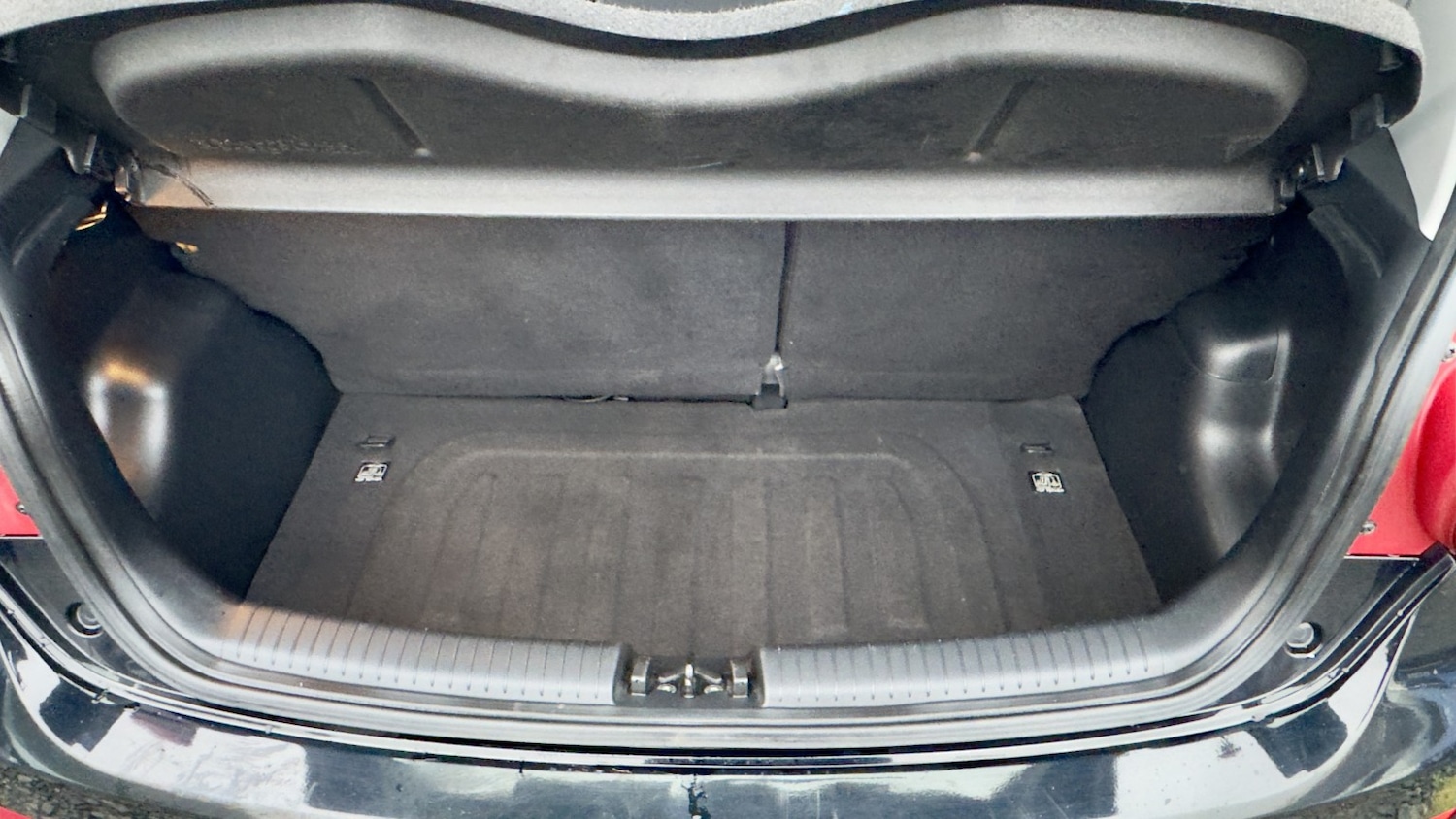 Used Hyundai i10 2015 for sale - 76488693: Photo 27