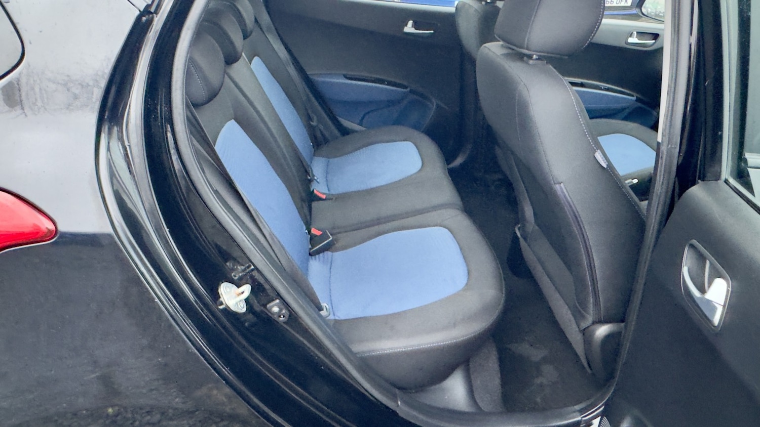 Used Hyundai i10 2015 for sale - 76488693: Photo 28