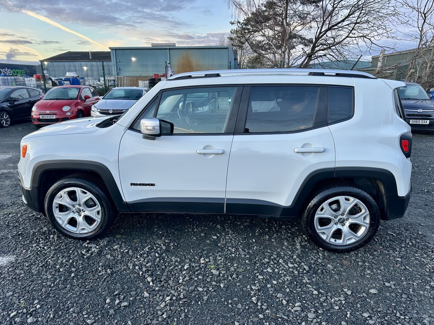 Used Jeep Renegade 2016 for sale - 77135869: Photo 11