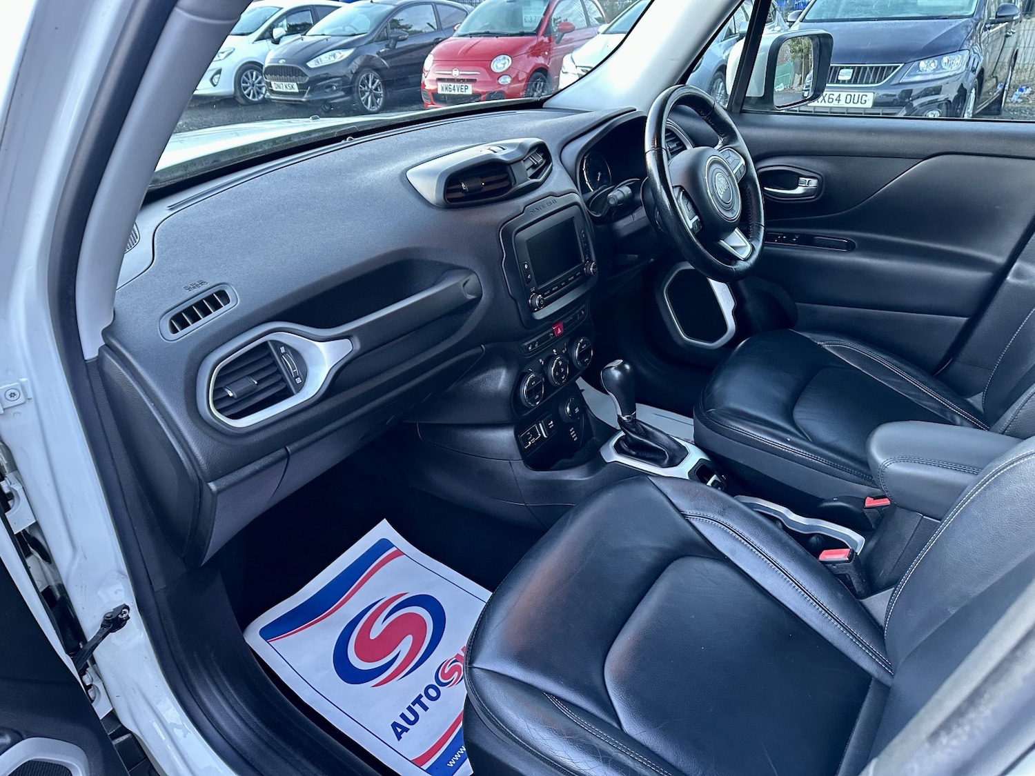 Used Jeep Renegade 2016 for sale - 77135869: Photo 14