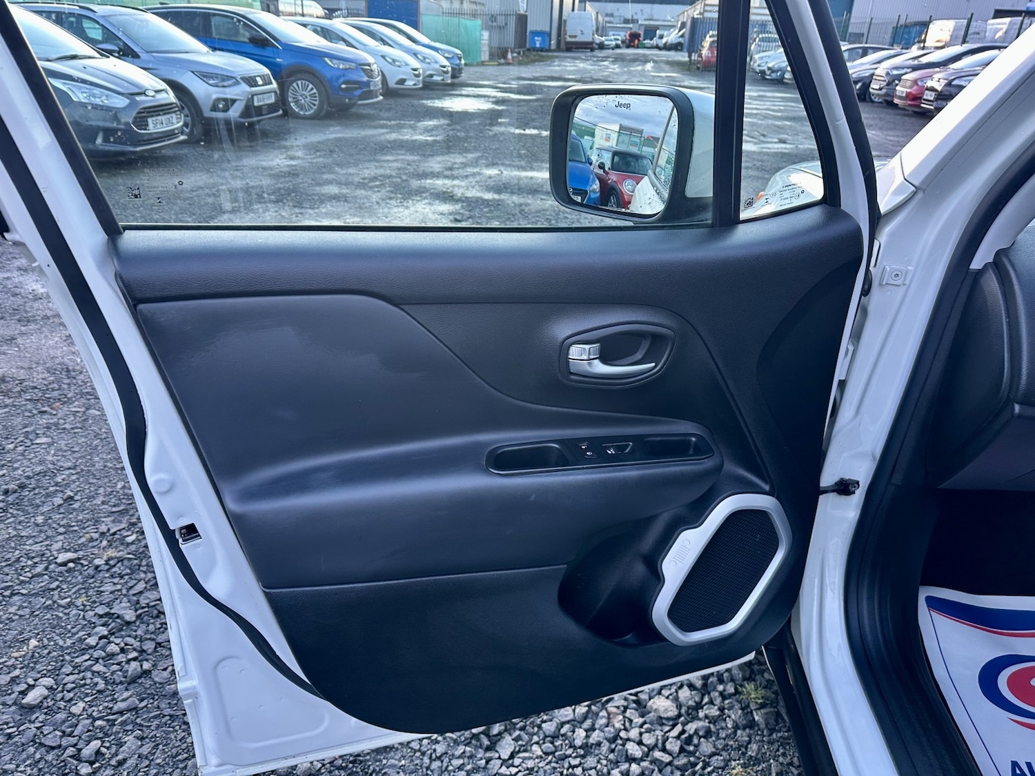 Used Jeep Renegade 2016 for sale - 77135869: Photo 22