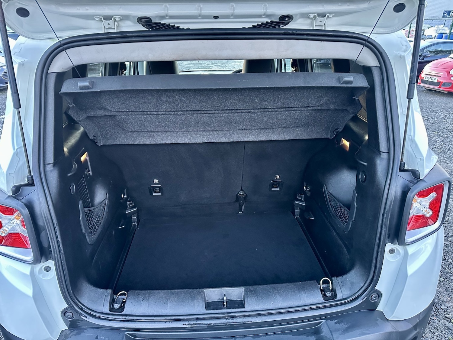 Used Jeep Renegade 2016 for sale - 77135869: Photo 23