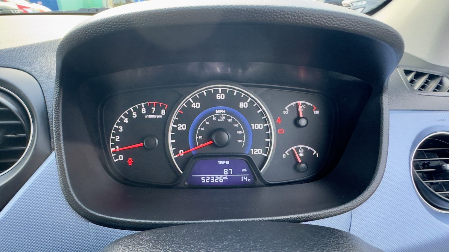 Used Hyundai i10 2016 for sale - 76510938: Photo 19