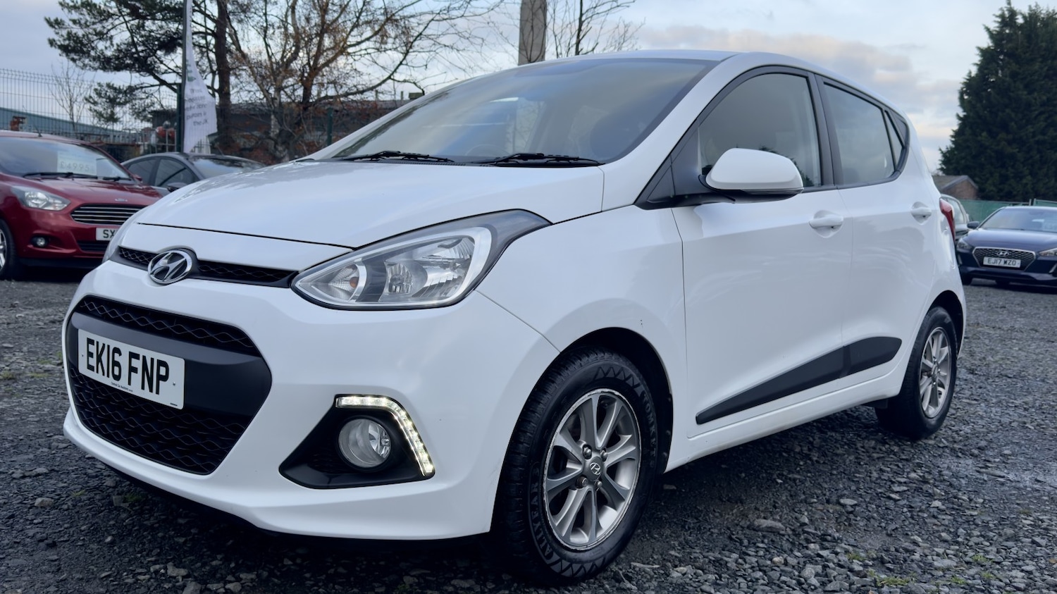Used Hyundai i10 2016 for sale - 76510938: Photo 4
