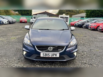 Used Volvo V40 2015 for sale - 75962698: Photo