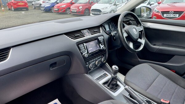 Used Skoda Octavia 2013 for sale - 76218813: Photo 14