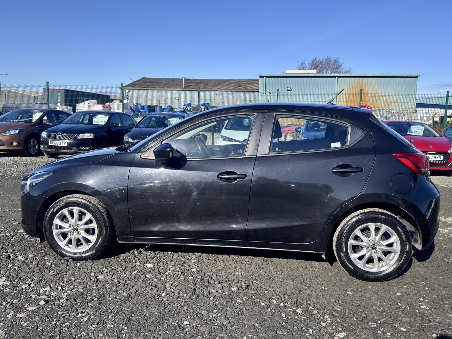 Used Mazda Mazda2 2015 for sale - 77792871: Photo 11