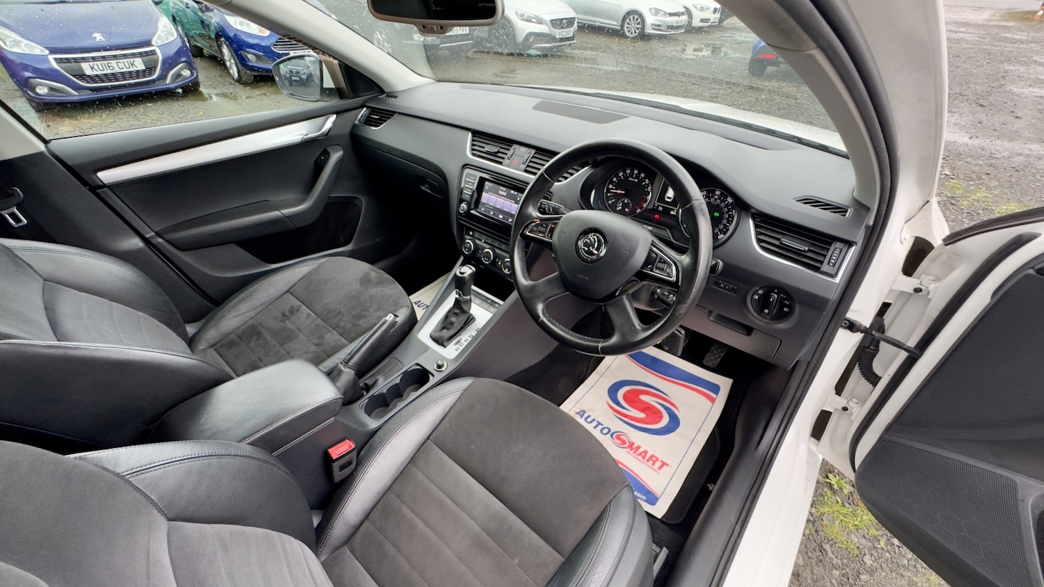 Used Skoda Octavia 2015 for sale - 76149225: Photo 28