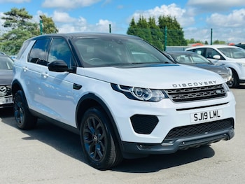 Used Land Rover Discovery Sport 2019 for sale - 79091279: Photo