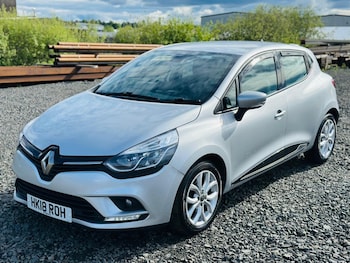 Used Renault Clio 2018 for sale - 78628398: Photo