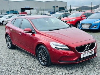 Used Volvo V40 2017 for sale - 78683327: Photo