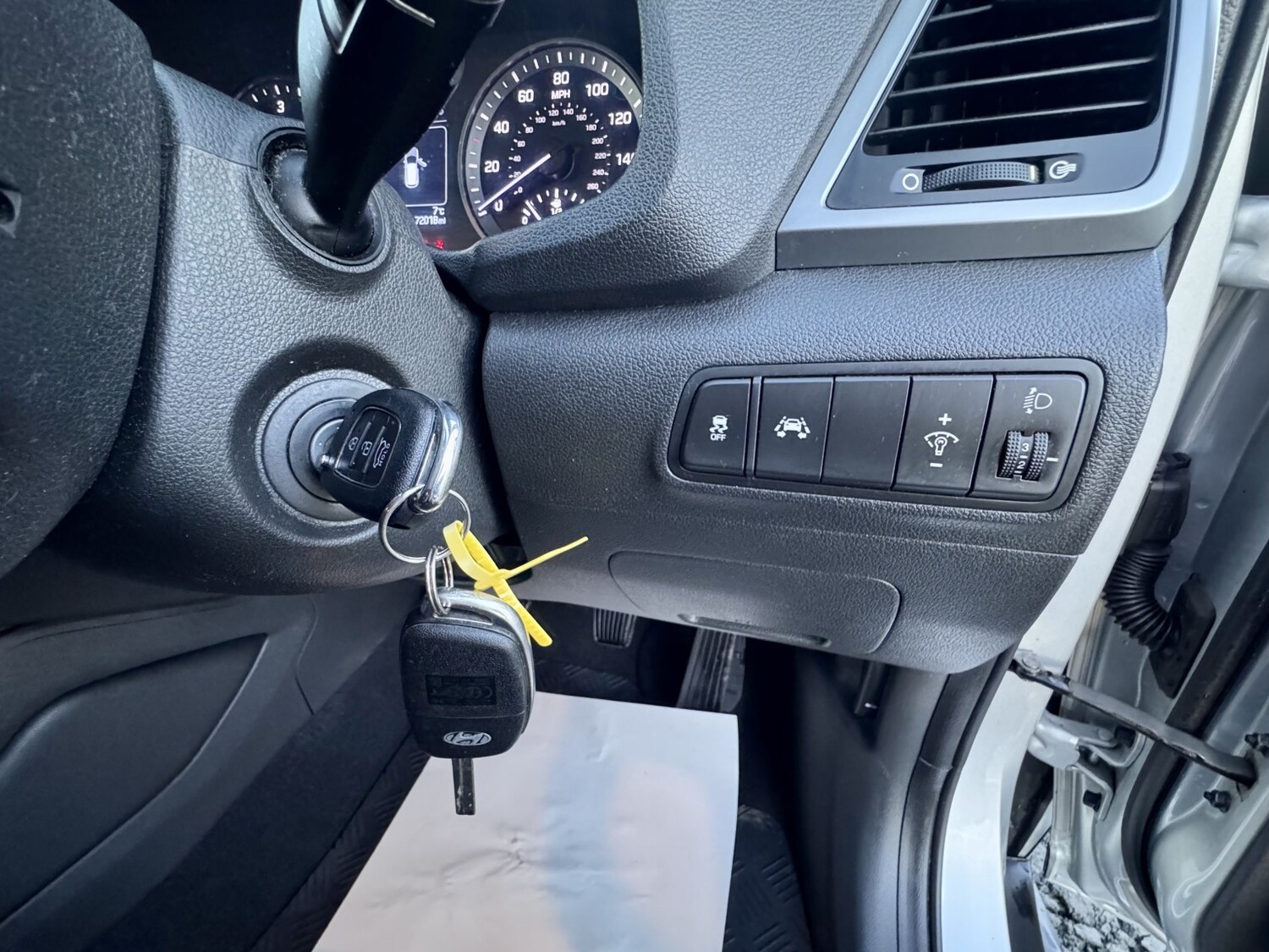 Used Hyundai TUCSON 2016 for sale - 77707294: Photo 28