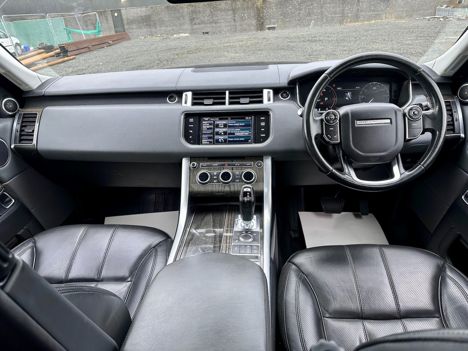 Used Land Rover Range Rover Sport 2015 for sale - 78098270: Photo 15