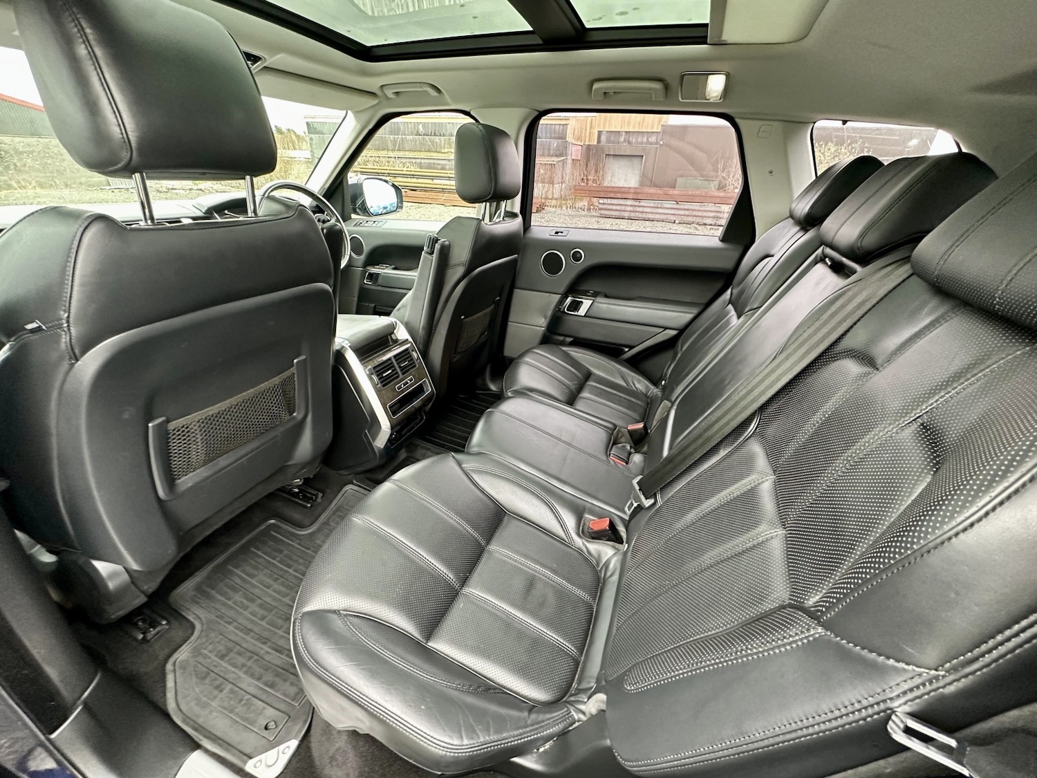 Used Land Rover Range Rover Sport 2015 for sale - 78098270: Photo 18