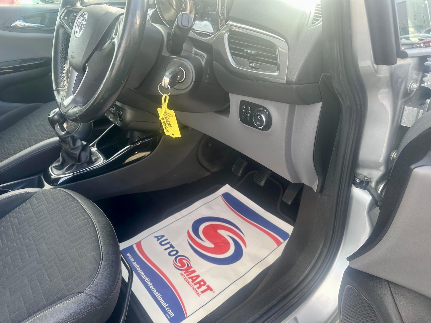 Used Vauxhall Corsa 2018 for sale - 76376924: Photo 17
