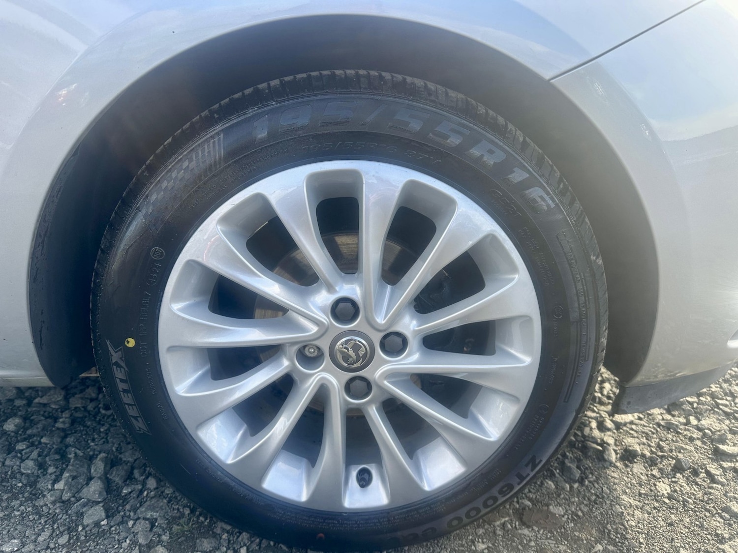 Used Vauxhall Corsa 2018 for sale - 76376924: Photo 27