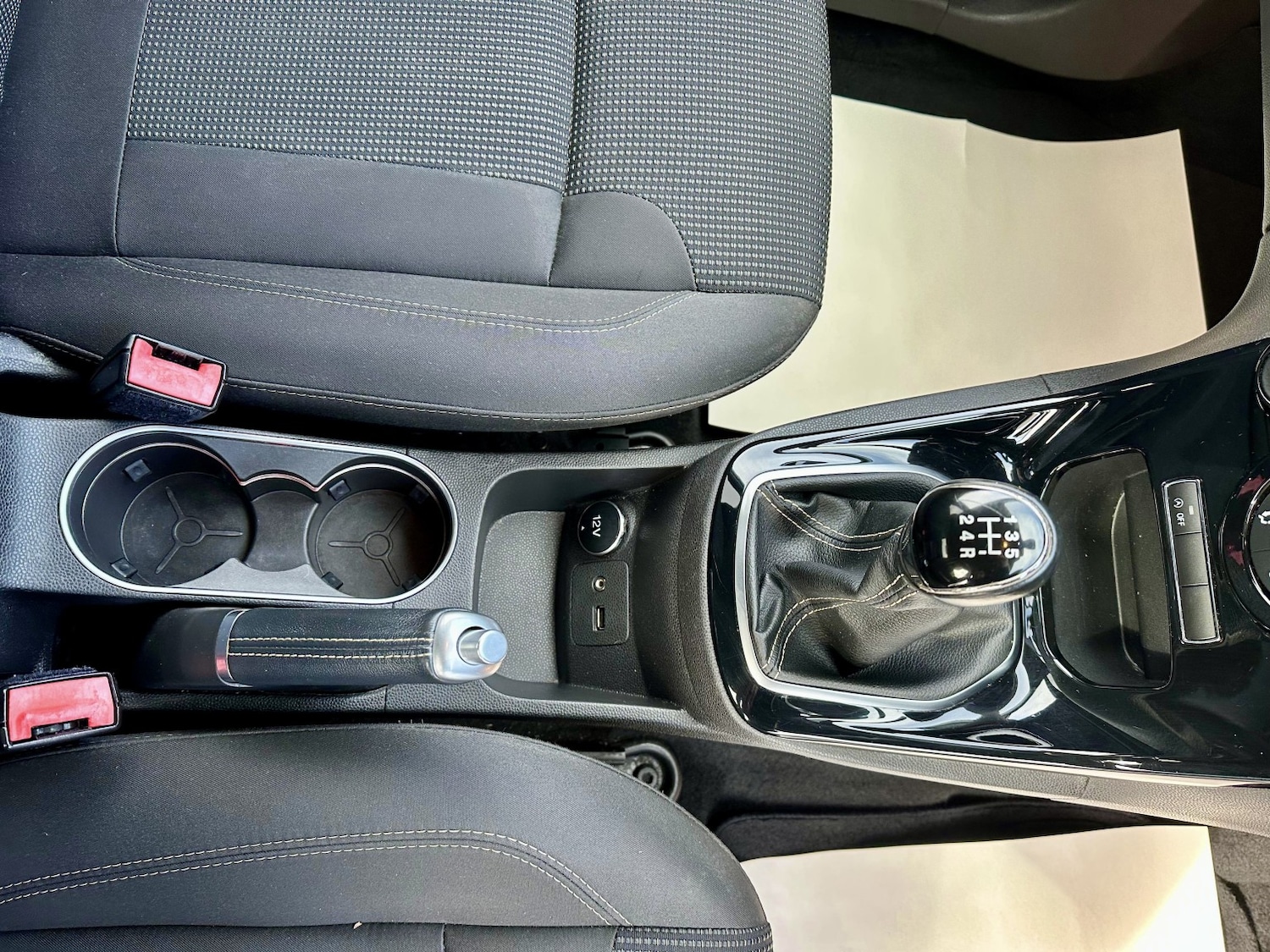 Used Ford Fiesta 2016 for sale - 77888445: Photo 19