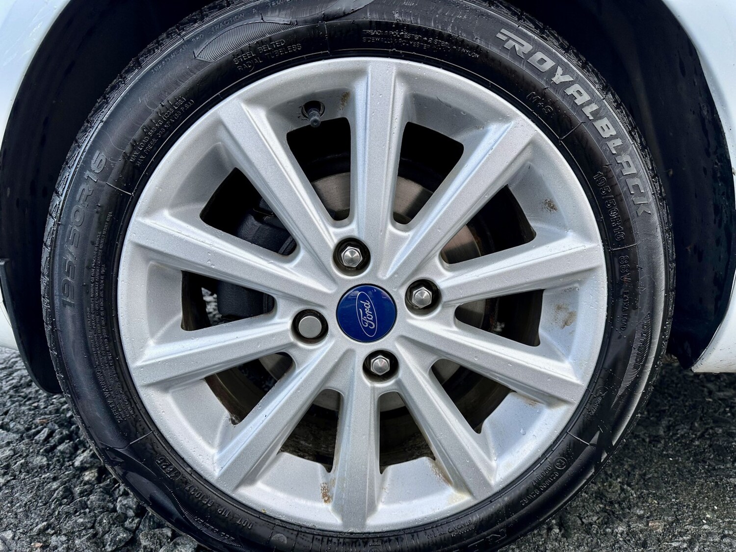 Used Ford Fiesta 2016 for sale - 77888445: Photo 25