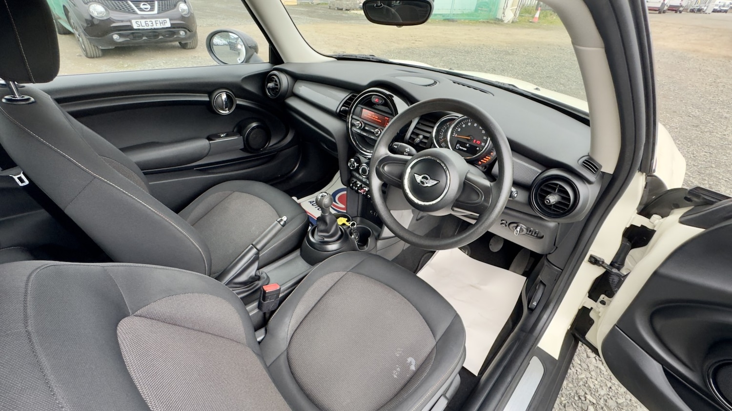 Used MINI Hatch 2015 for sale - 76192622: Photo 15