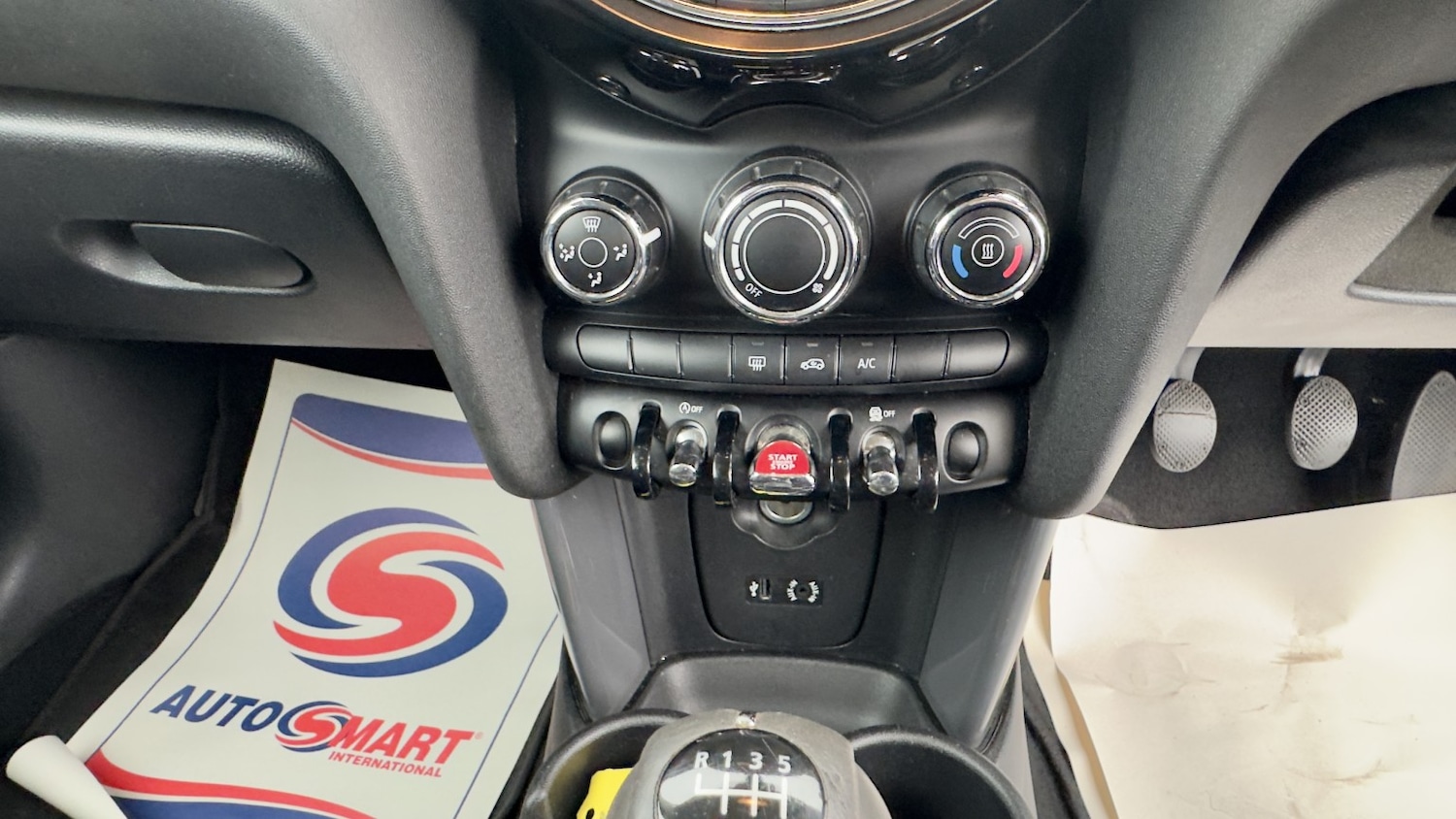 Used MINI Hatch 2015 for sale - 76192622: Photo 21