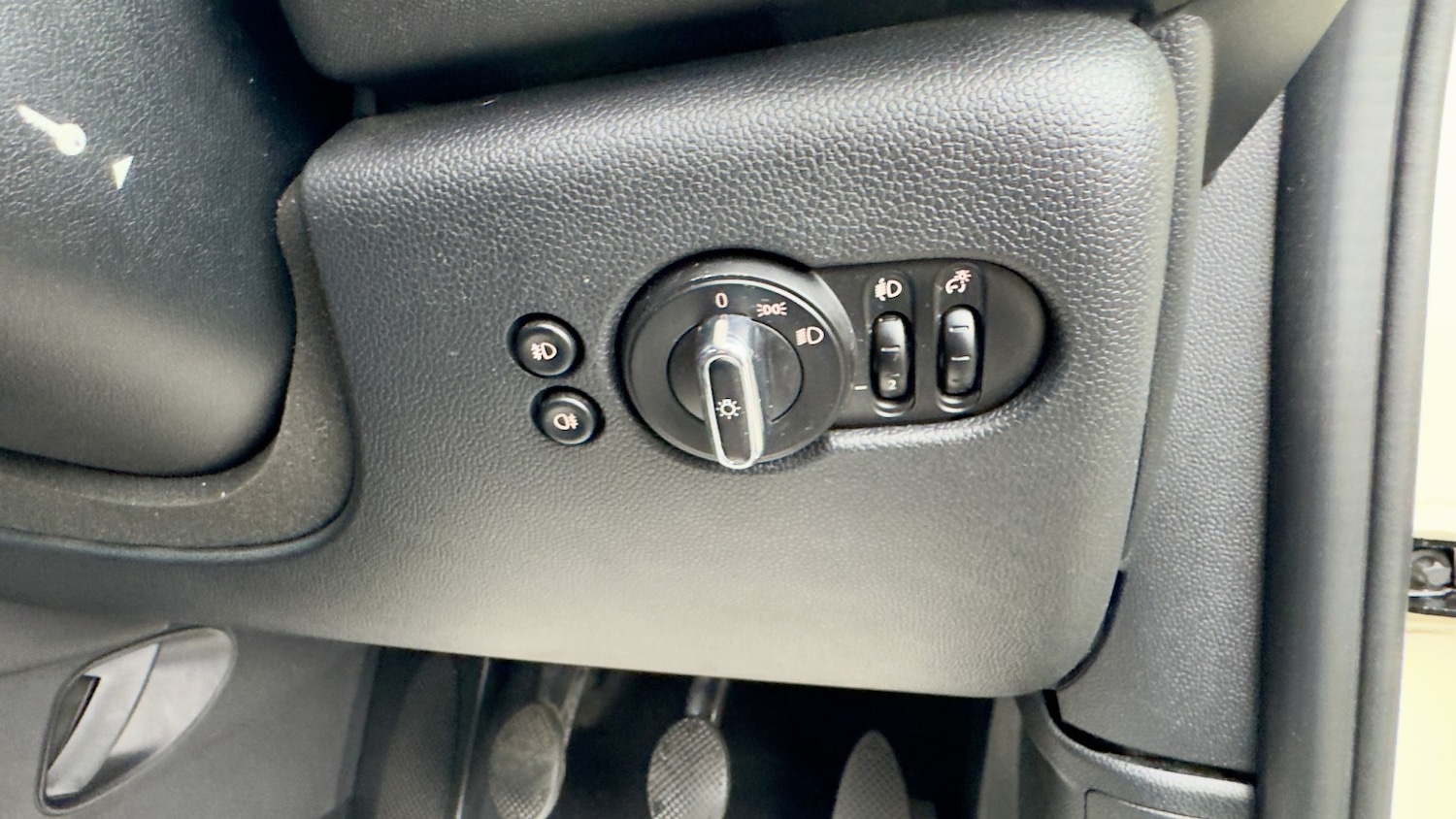 Used MINI Hatch 2015 for sale - 76192622: Photo 23