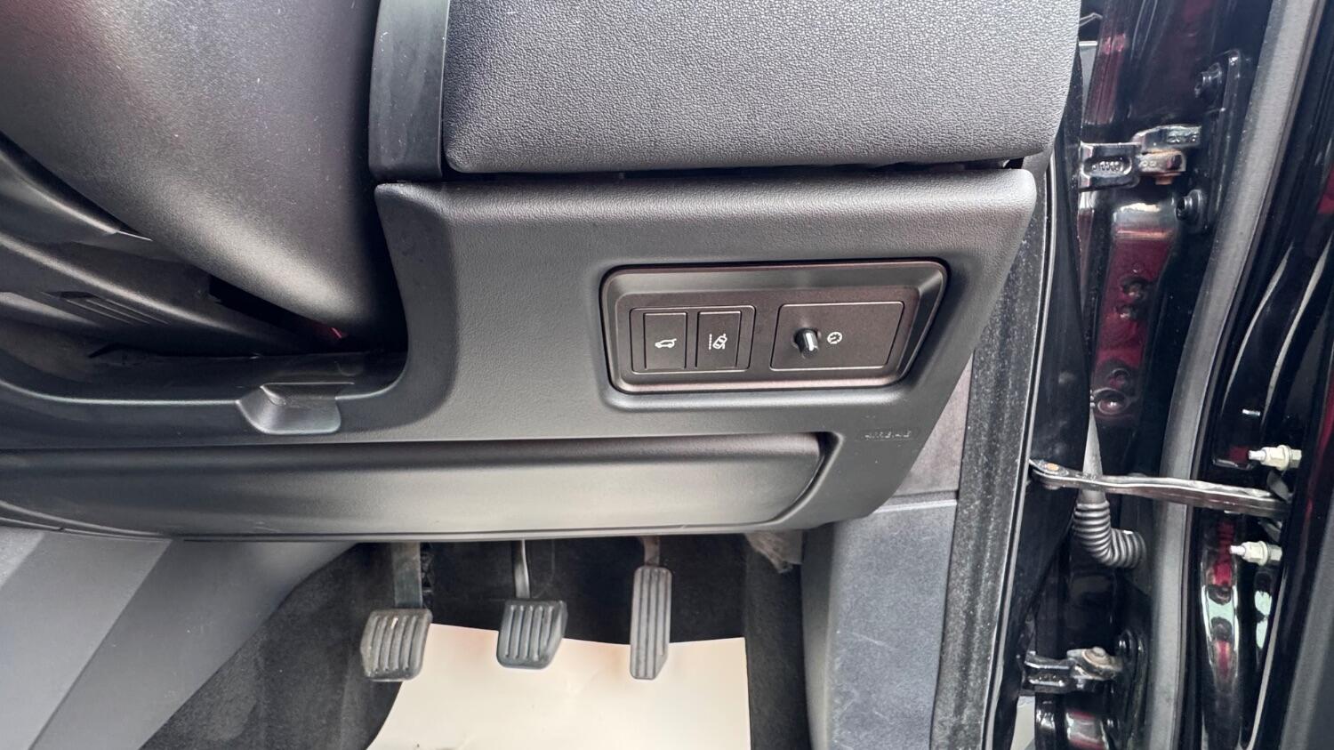 Vehicle 27