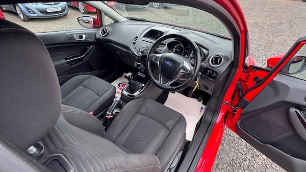 Used Ford Fiesta 2015 for sale - 76305659: Photo 16