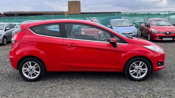 Used Ford Fiesta 2015 for sale - 76305659: Photo 7