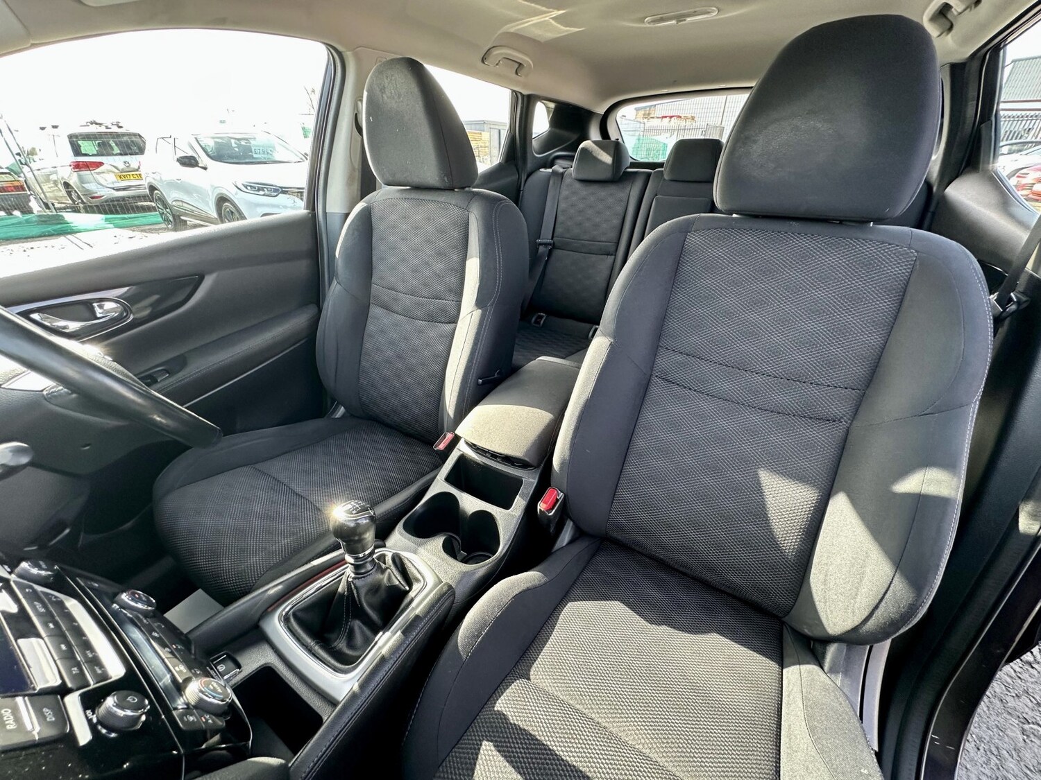 Used Nissan Qashqai 2015 for sale - 77888448: Photo 15