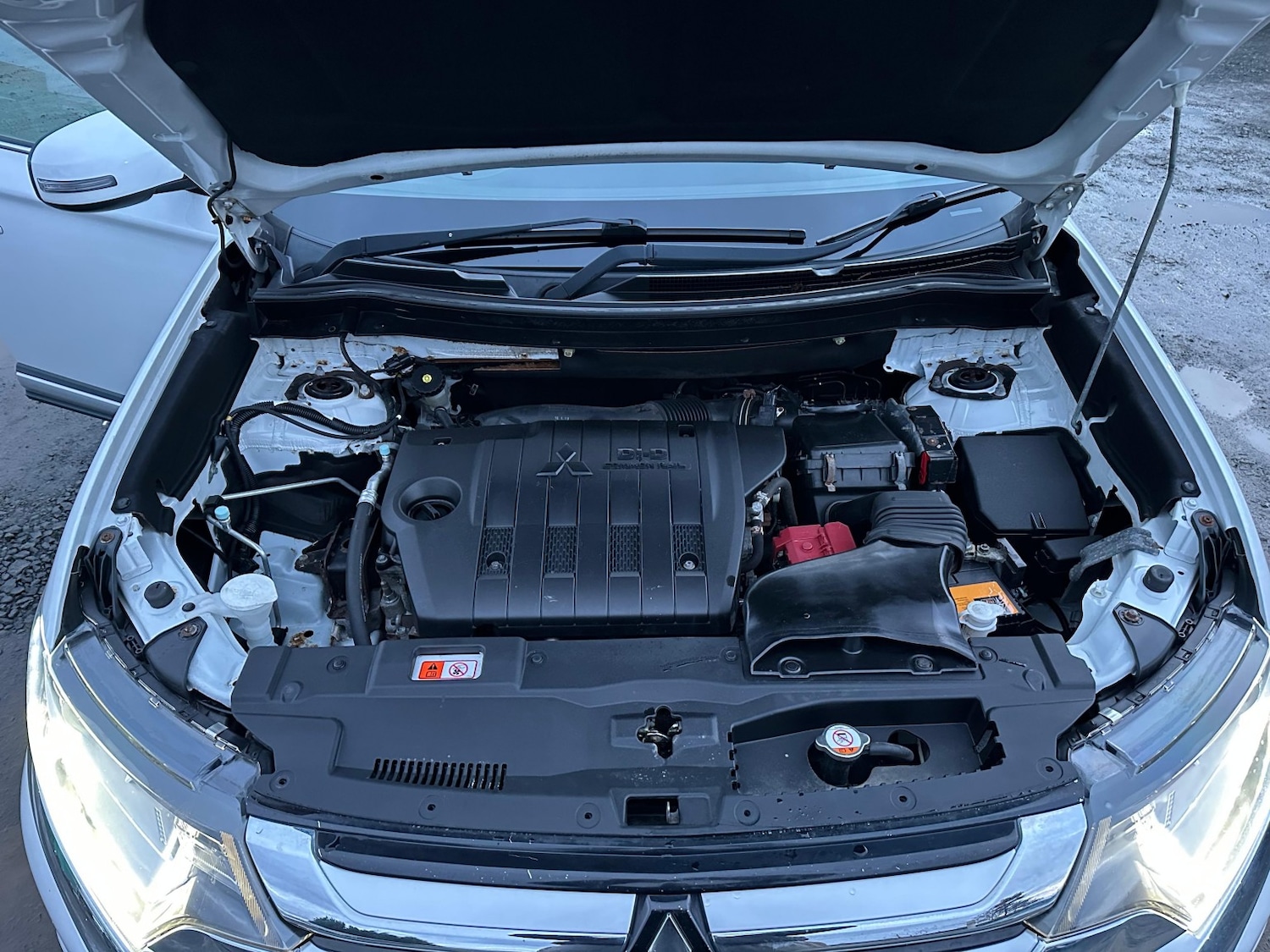 Used Mitsubishi Outlander 2016 for sale - 77398381: Photo 23