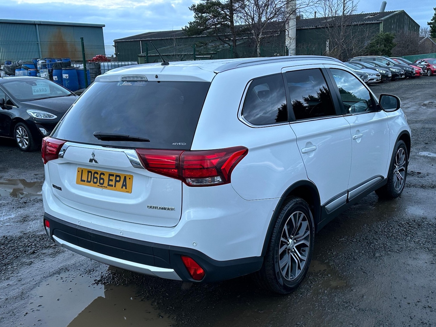 Used Mitsubishi Outlander 2016 for sale - 77398381: Photo 8