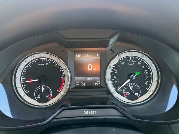Used Skoda Octavia 2018 for sale - 76299086: Photo 18