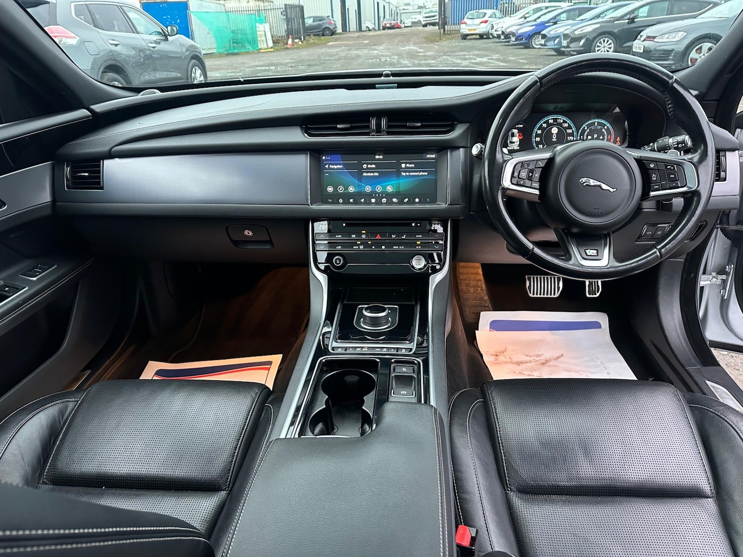 Used Jaguar XF 2017 for sale - 77391933: Photo 15